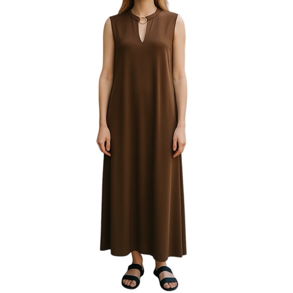 Liz Claiborne Dresses & Skirts - Liz Claiborne Vintage Brown Sleeveless Cut Out Gold Accent Maxi Dress